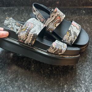 Limelight Snakeskin Platform‎ Sandals Size 8
